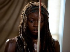 Danai Gurira como Michonne en The Walking Dead Temporada 6, Capítulo 8