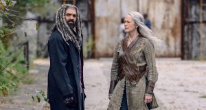 Khary Payton como Ezekiel y Melissa McBride como Carol Peletier en The Walking Dead 9x15