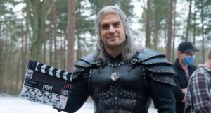 Henry Cavill como Geralt de Rivia en la segunda temporada de The Witcher