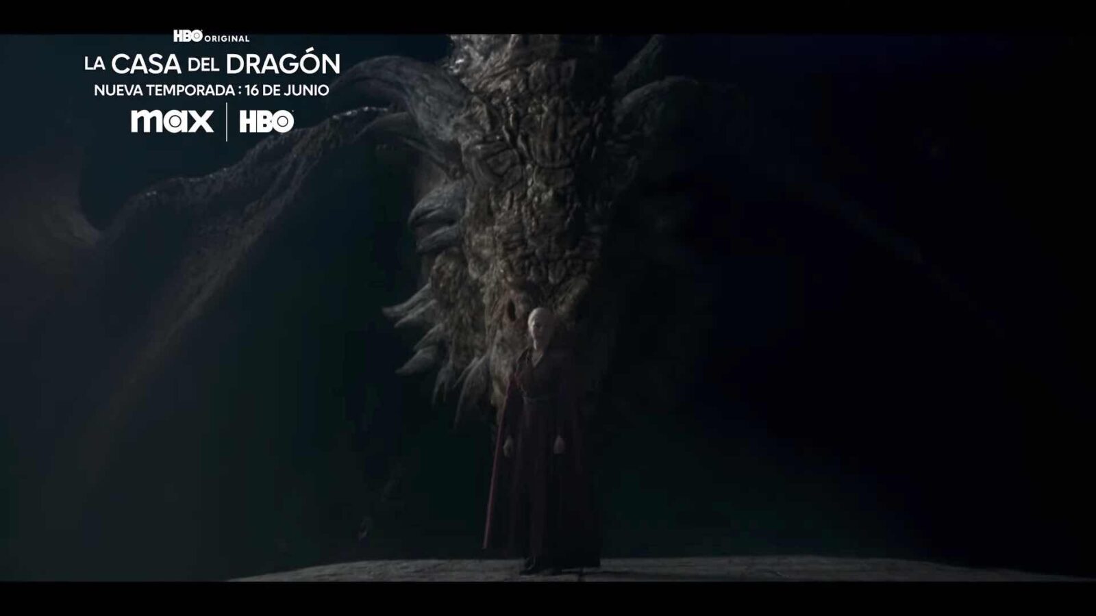 Emma D'Arcy como Rhaenera Targaryen delante del dragón Vermithor en 'House of the Dragon' (La Casa del Dragón) Temporada 2