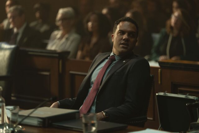 O-T Fagbenle como Nico Della Guardia en "Presumed Innocent" (“Se presume inocente”) 1x07