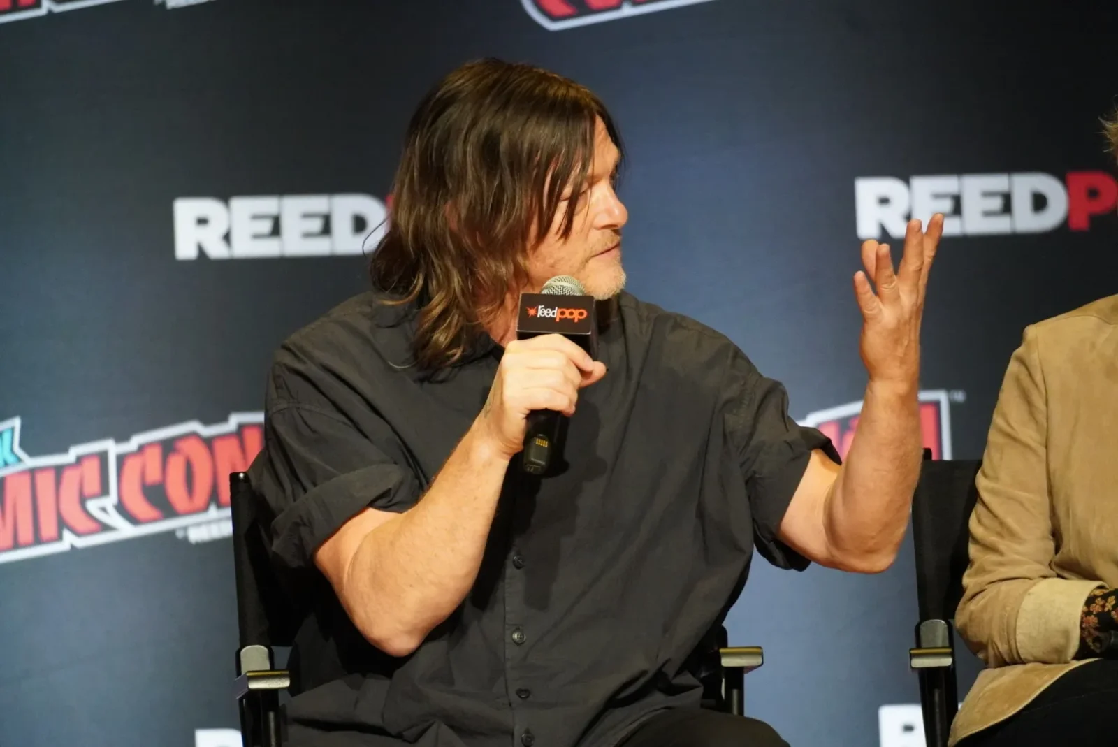 Norman Reedus en el panel de Daryl Dixon en la Comic-Con de Nueva York (NYCC 2024)